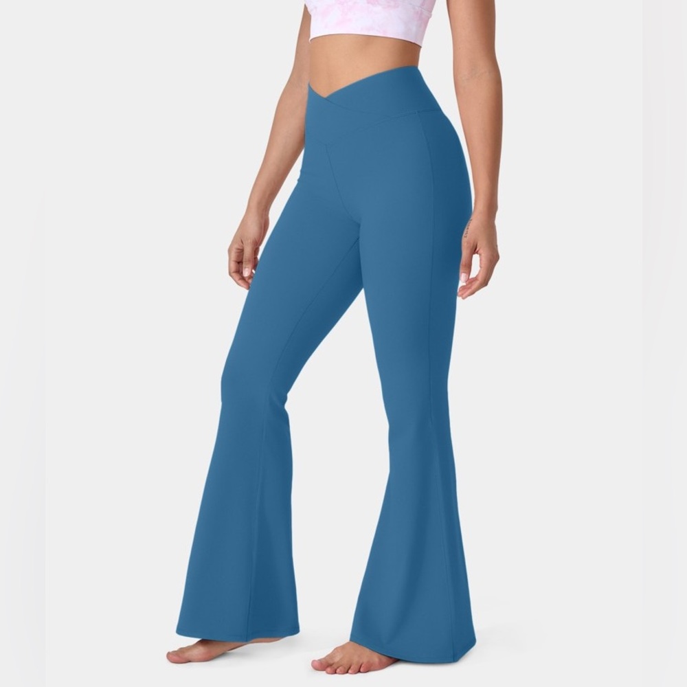 Halara Crossover Flare Bellbottom Leggings